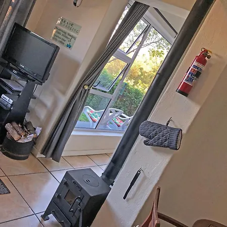 Hills And Dales Accommodation Lanseria Room photo