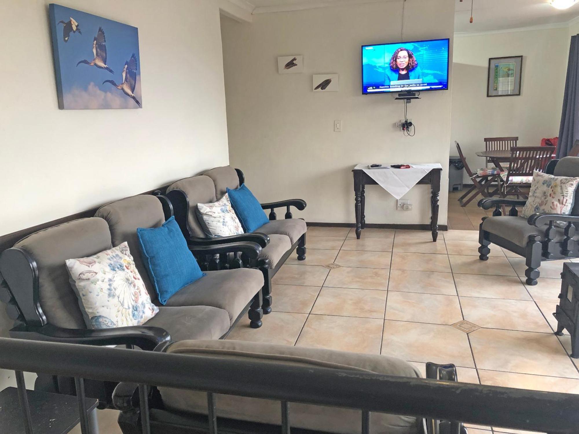 Hills And Dales Guest house Lanseria